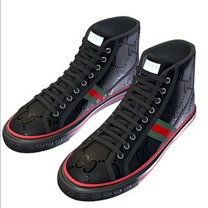 MEN’S GUCCI OFF THE GRID HIGH TO SNEAKERS.